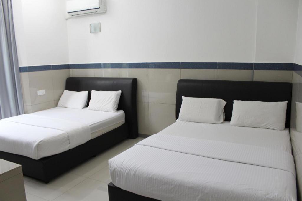 Burmahtel Hotel George Town Exterior photo